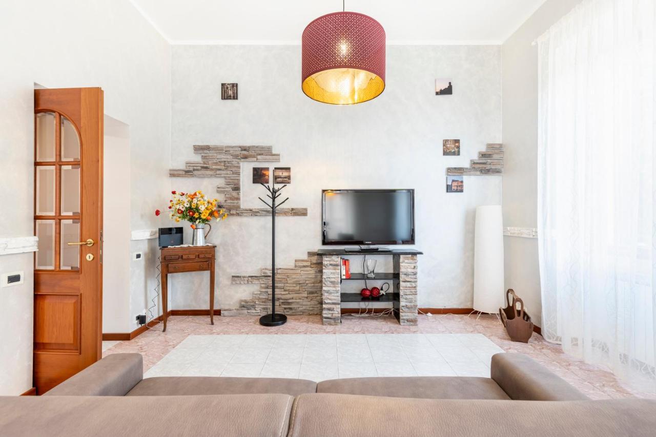 Apartamento Hostly - Domus Happya - Dream In The Appia Antica Park Roma